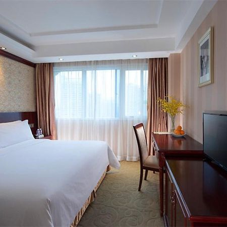Vienna Hotel Shenzhen Fenghuang Road Exterior photo